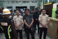 Foto : Antara,  Sebanyak 23 orang pejabat yang terdiri dari kepala desa, camat, serta pengurus Kecamatan Pagar Gunung, Kabupaten Lahat terjaring OTT